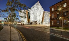 Ticket Titanic Museum in Belfast