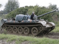 Ungarn : Panzerfahrt GSP 55 und T 55 A (60 min) in Budapest, Ungarn
