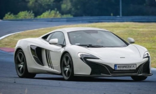 Jazda McLaren 650S na Torze (3 Okrążenia)