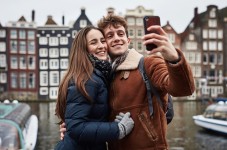 Tour zu Fuß durch Amsterdam mit niederländischen Snacks