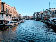 Wine & Cheese Cruise in Amsterdam