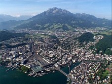 Helikopterflug - Pilatus, Luzern und Rigi (Schweiz)