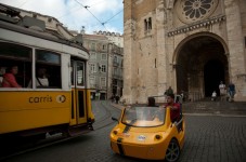 GoCar GPS Tour in Lissabon – 2 Personen 