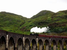 Fahren Sie mit dem Jacobite Steam Train – wie in Harry Potter zu sehen!