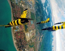 Fliegen Sie einen Kampfjet in Lettland – 25 Minuten