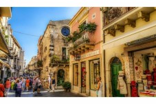 Agrigent und Piazza Armerina mit Führung ab Taormina