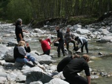 Goldwaschen mit Mittags-Grillplausch am Fluss