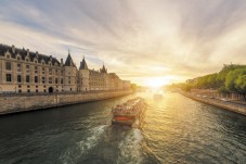 Croisière sur la Seine et Visite Cœur Historique -Billet enfant- (2-14ans)