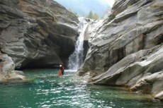 Canyoning